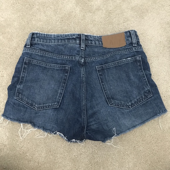 H&M denim cutoffs - Picture 2 of 2